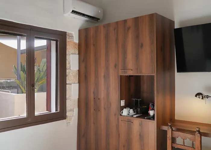 Venetian Palace Chania 3*