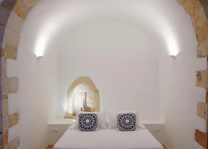 Venetian Palace Chania 3*