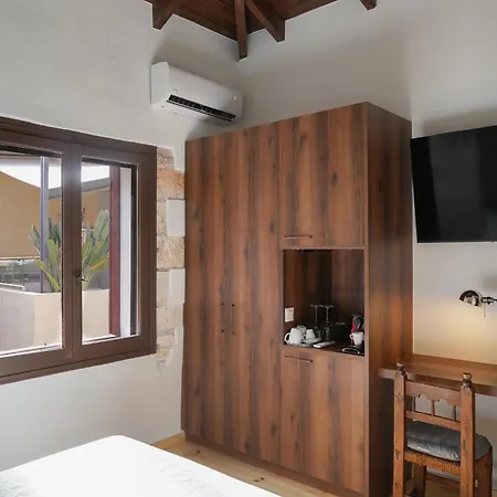 Venetian Palace Chania 3*